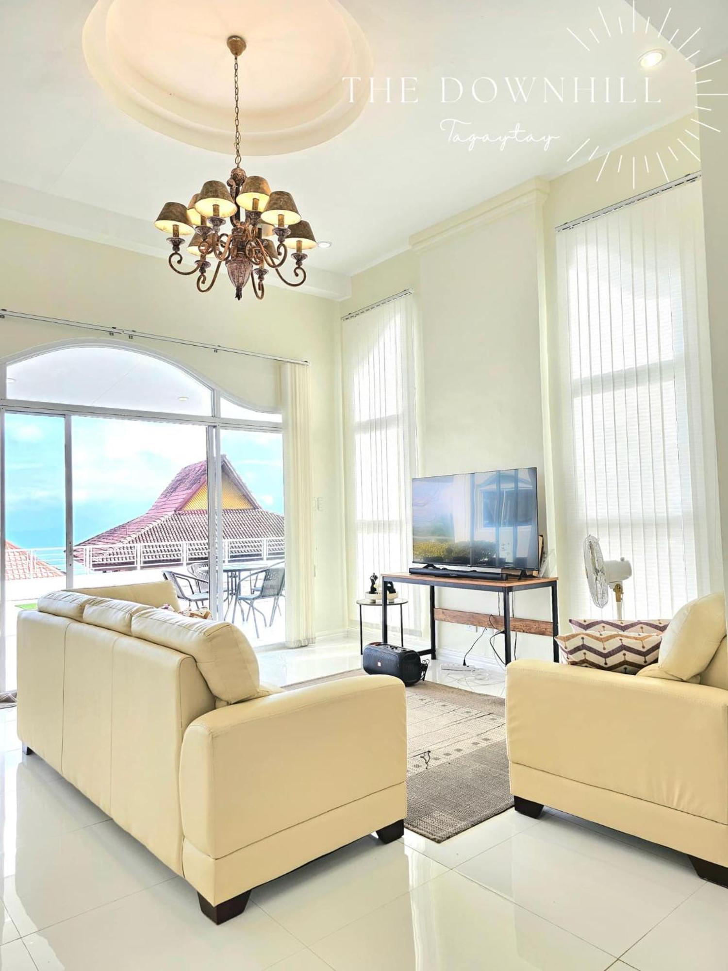 The Downhilltagaytay Resort 따가이따이 외부 사진